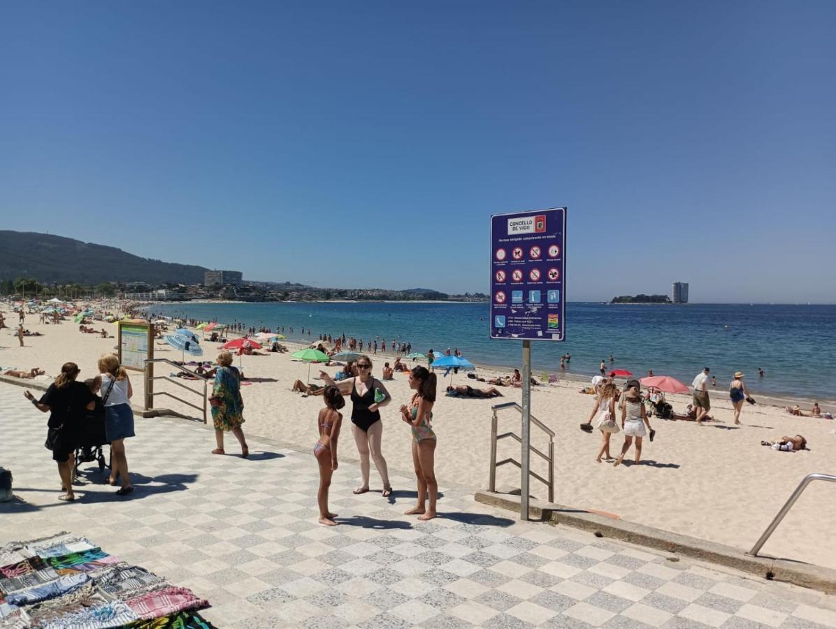 Samil Primera Linea De Playa Vigo Bagian luar foto