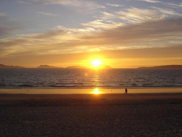 Samil Primera Linea De Playa Vigo Bagian luar foto